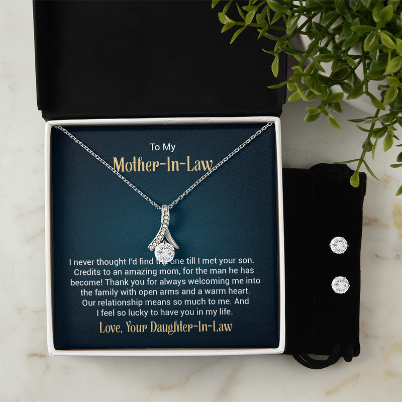Alluring Beauty Necklace & Earring Set (To My Mother-In-Law)
